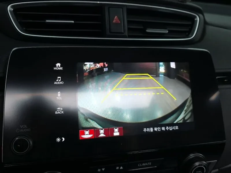 Honda Cr-v 1.5 Touring 4Wd, снимка 13 - Автомобили и джипове - 55927664