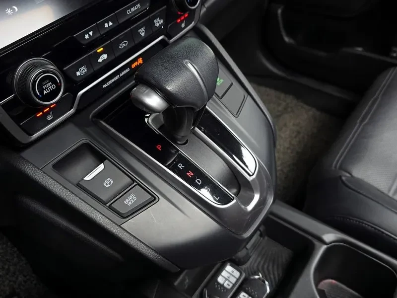 Honda Cr-v 1.5 Touring 4Wd, снимка 8 - Автомобили и джипове - 55927664