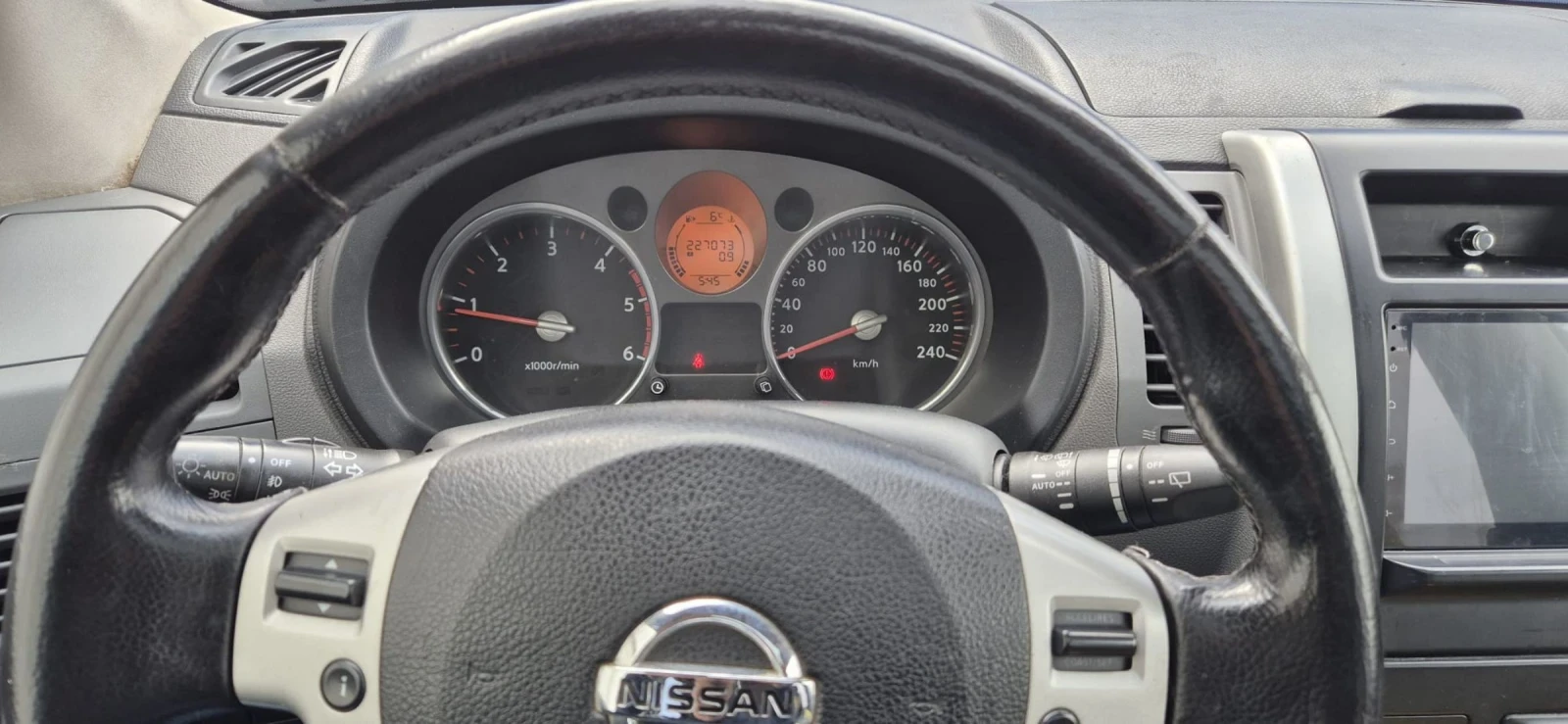 Nissan X-trail 2.0 DCI | Mobile.bg � ����������� 12