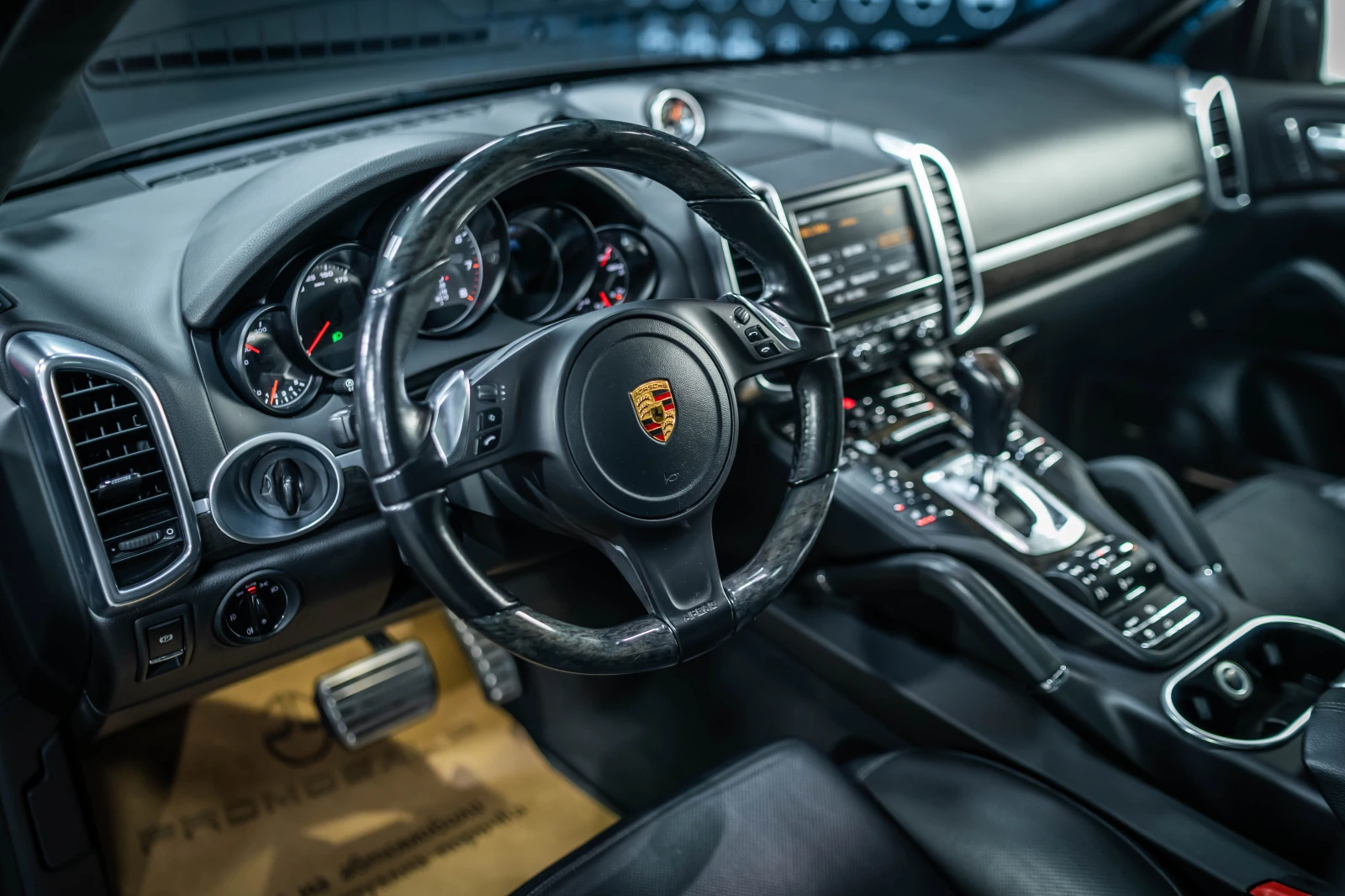 Porsche Cayenne GTS * Alcantara* Pano* Bose* Обдухване - изображение 8