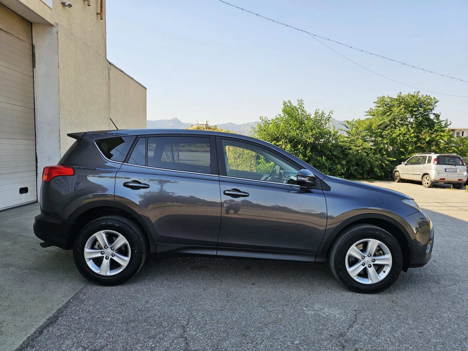 Toyota Rav4 2.0 D-4D - изображение 8