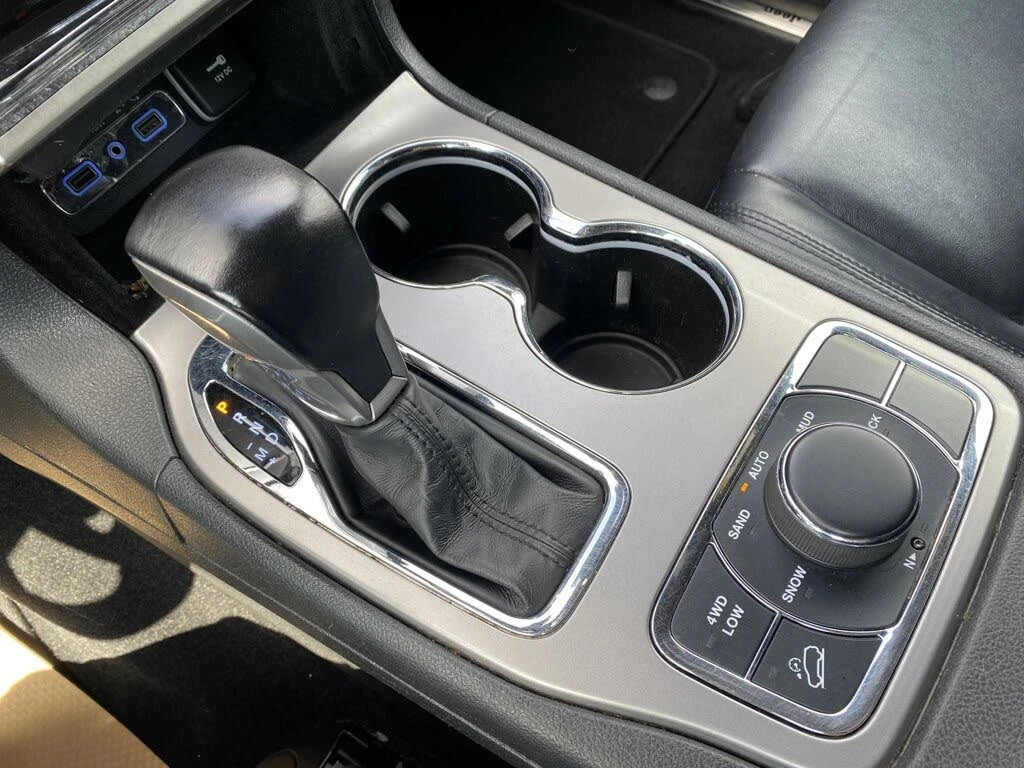 Jeep Grand cherokee Limited CAM* BLINDSPOT* * CARPLAY*  | Mobile.bg   9