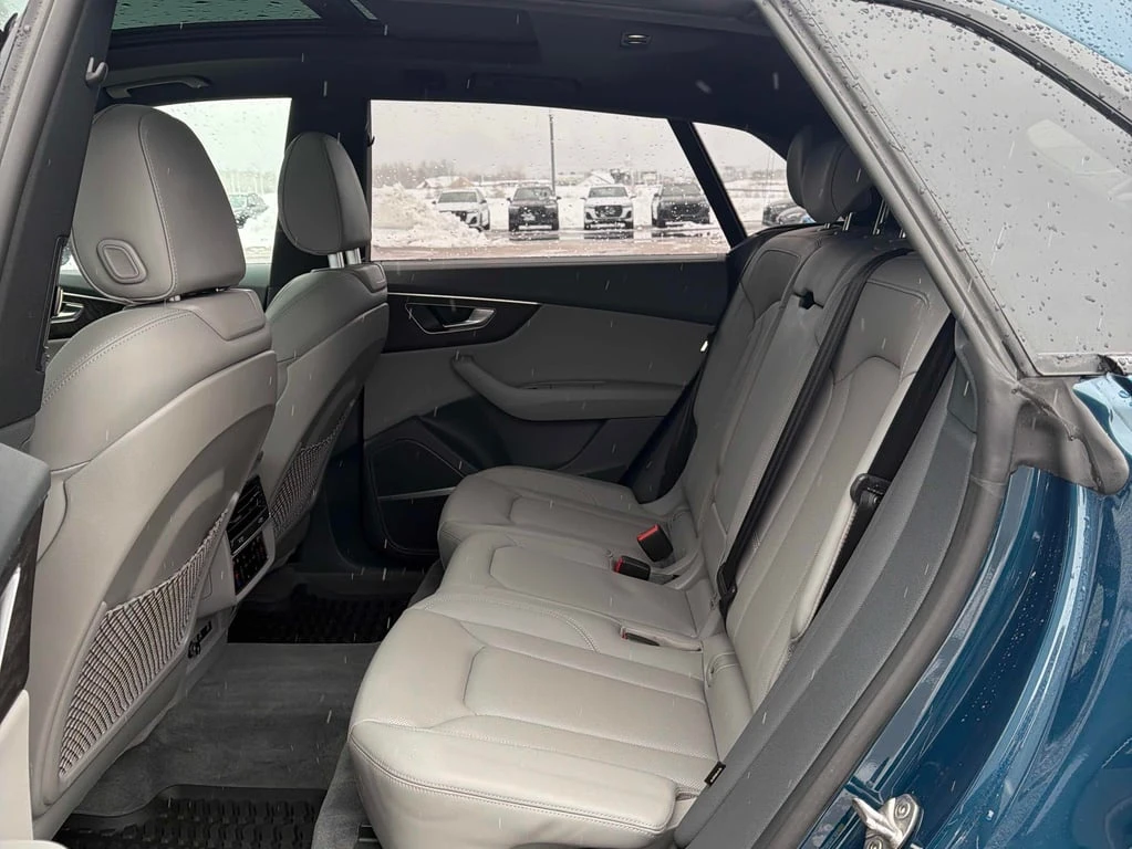 Audi Q8 * Technik * CARFAX *    | Mobile.bg   11