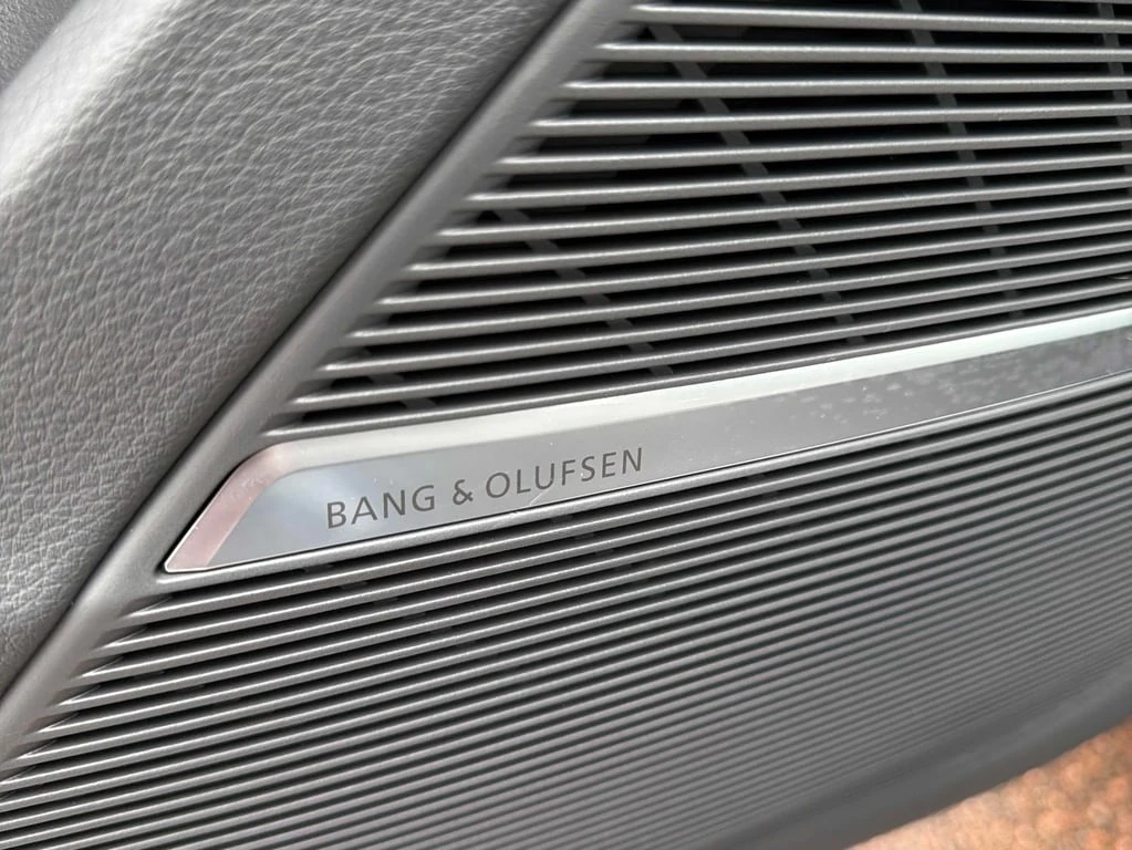 Audi Q8 * Technik * CARFAX *    | Mobile.bg   15