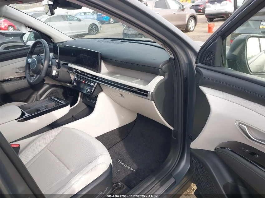 Hyundai Tucson 2 ХИЛ.КМ. - изображение 10