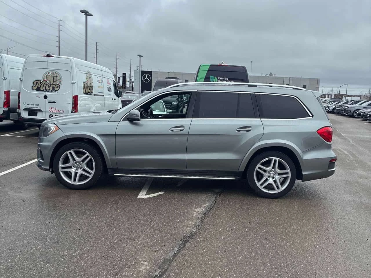 Mercedes-Benz GL 350 BlueTEC  CARFAX, снимка 2 - Автомобили и джипове - 54236860