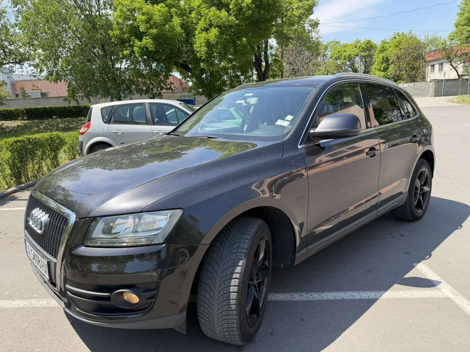Audi Q5 2.0 TDI, снимка 4 - Автомобили и джипове - 54512009