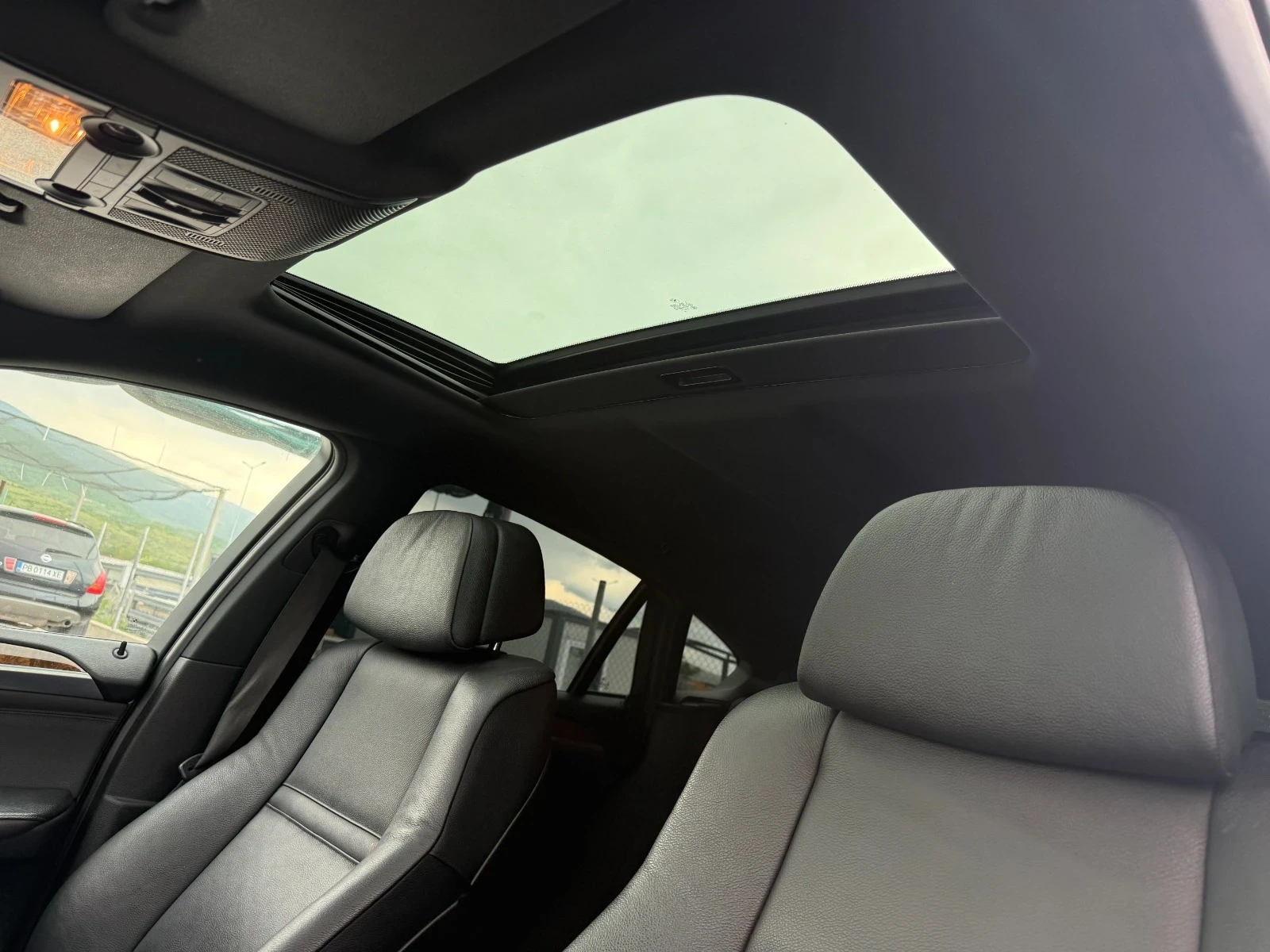 BMW X6 3.5 d XDRIVE - Отлично състояние, снимка 15 - Автомобили и джипове - 54576217