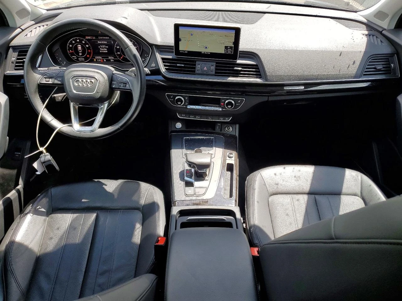 Audi Q5 2.0l Premium Plus, снимка 8 - Автомобили и джипове - 54743701