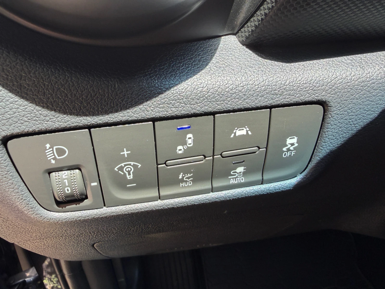 Hyundai Kona 64kw/h  SOH 100 %, снимка 16 - Автомобили и джипове - 54806296