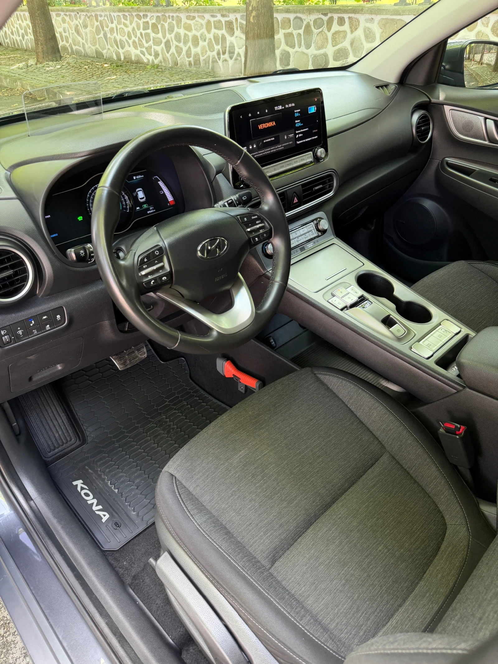 Hyundai Kona 64kw/h  SOH 100 %, снимка 13 - Автомобили и джипове - 54806296