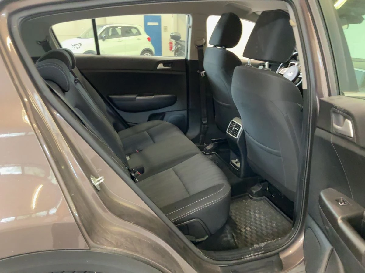 Kia Sportage 1.6 LPG BRC FACELIFT, снимка 13 - Автомобили и джипове - 55787491