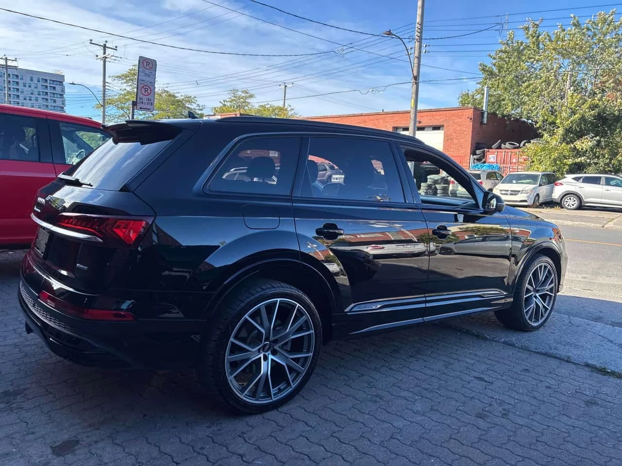 Audi Q7 * Technik S-line* 360KAМЕРИ* ОБДУХВАНЕ* , снимка 3 - Автомобили и джипове - 56182212