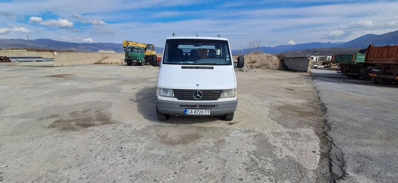 Mercedes-Benz Sprinter 212, снимка 1 - Бусове и автобуси - 49290169