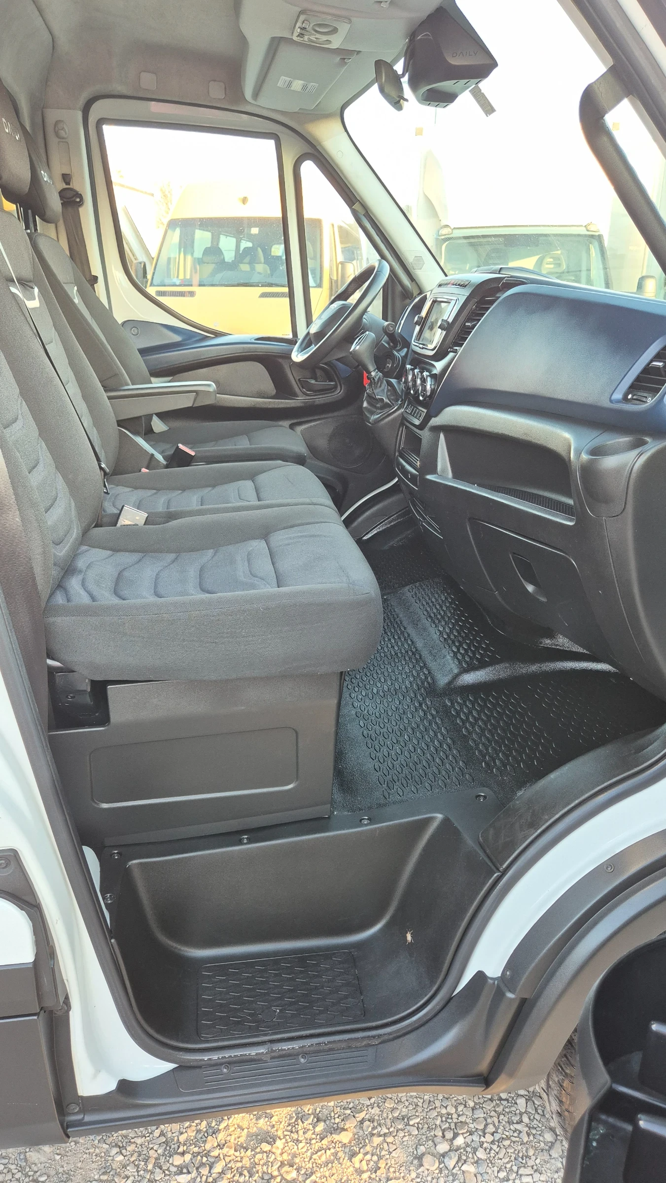 Iveco Daily 35c18* ����* LED* 4.40�.* HI-MATIC*  | Mobile.bg � ����������� 13