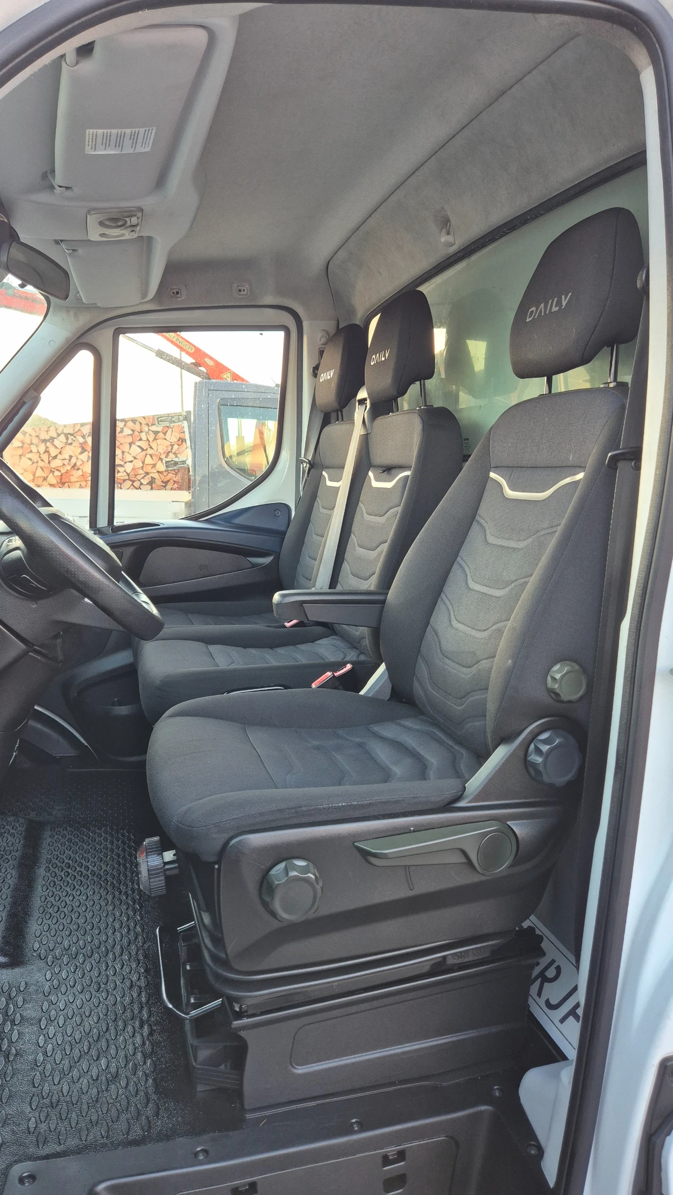 Iveco Daily 35c18* ����* LED* 4.40�.* HI-MATIC*  | Mobile.bg � ����������� 11