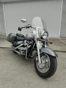 ������ Suzuki Boulevard