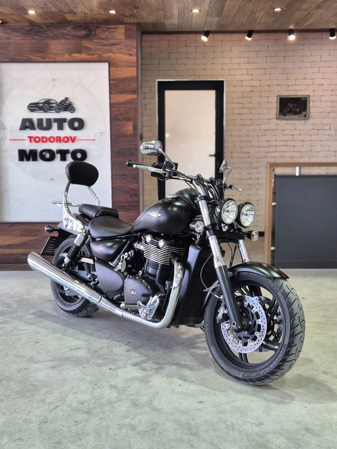Triumph Thunderbird 1700 Storm ABS Нов внос от ШВЕЙЦАРИЯ!!!