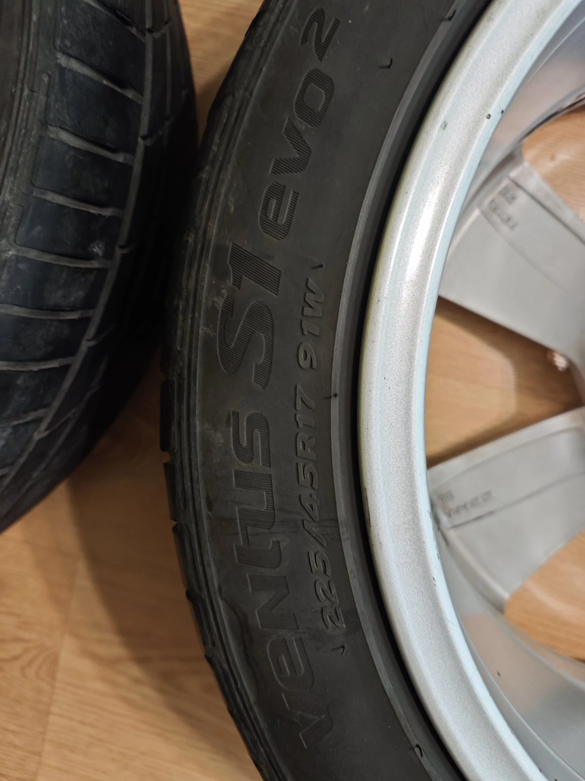 ���� � ������ 225/45R17 �� Seat Leon | Mobile.bg � ����������� 8