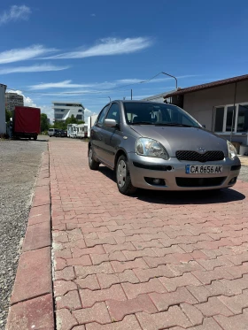 Toyota Yaris, снимка 2