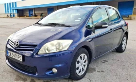 Toyota Auris  - изображение 1