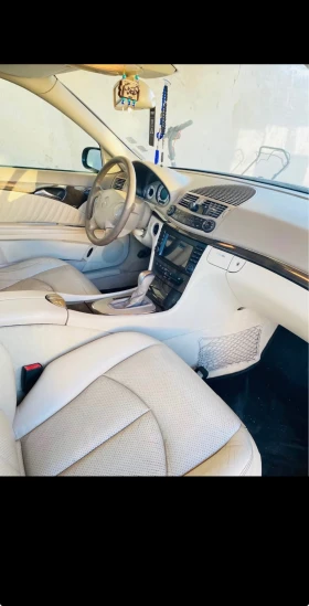 Mercedes-Benz E 270, снимка 4
