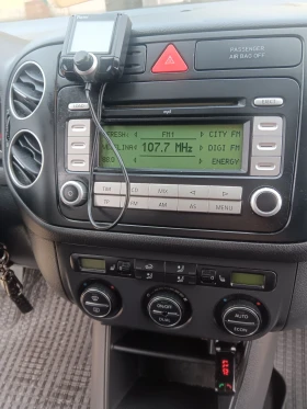 VW Golf Plus - 2600 € / 5085.16 лв. - 42598173 6