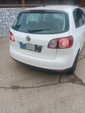 VW Golf Plus - 2600 € / 5085.16 лв. - 42598173 3