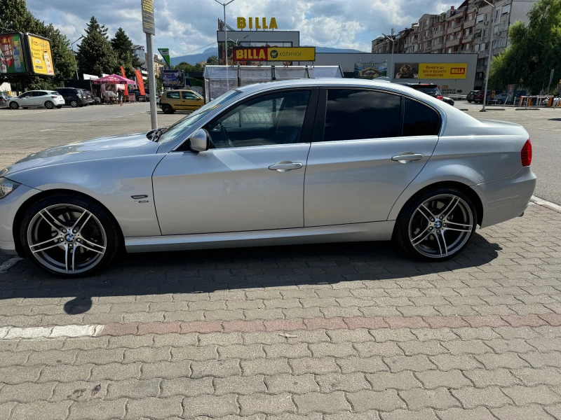 BMW 330 i xdrive, снимка 3 - Автомобили и джипове - 46497637