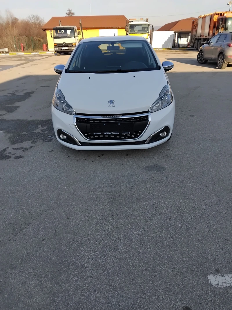 Peugeot 208, снимка 4 - Автомобили и джипове - 49215761