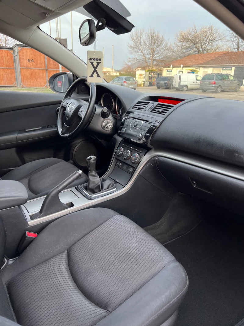 Mazda 6 2.2, снимка 13 - Автомобили и джипове - 49470188