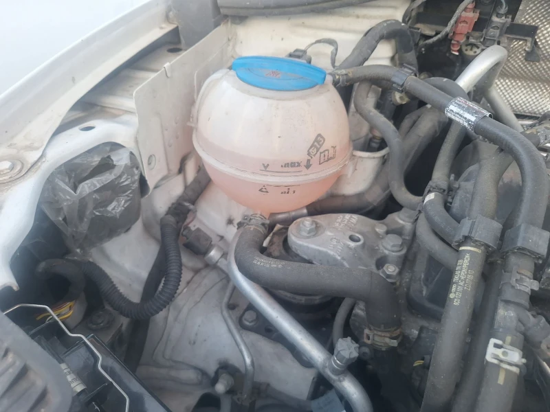 Seat Ibiza 1.2 EURO6, снимка 12 - Автомобили и джипове - 49552616