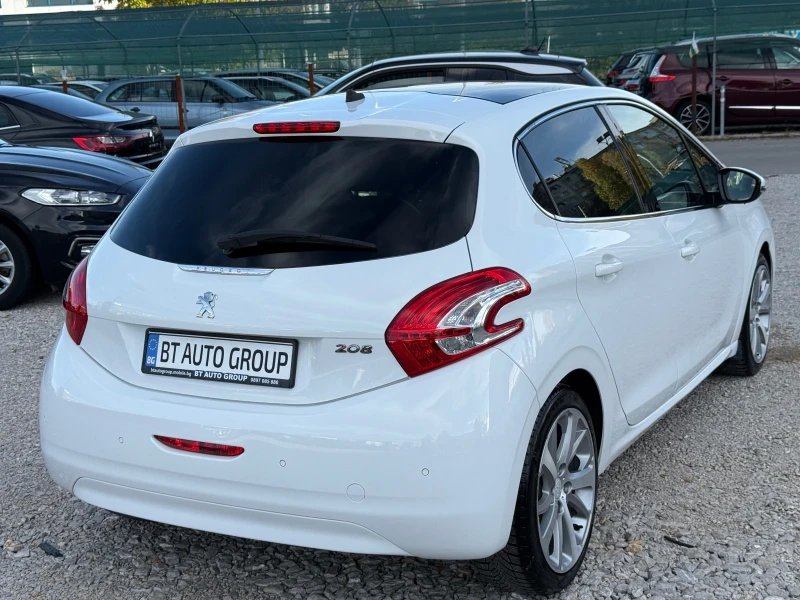 Peugeot 208 1.6HDI КОЖА/ПАНОРАМА/НАВИГАЦИЯ, снимка 6 - Автомобили и джипове - 52409492