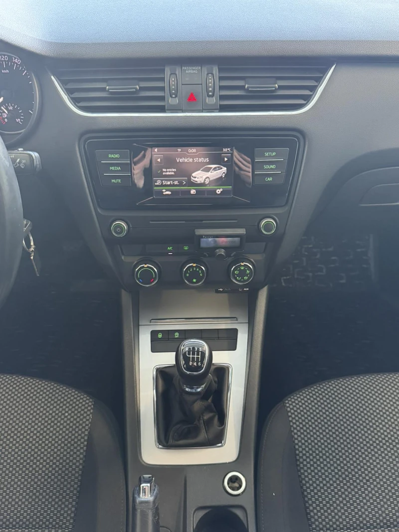 Skoda Octavia 1, 2TSI, снимка 10 - Автомобили и джипове - 53165961