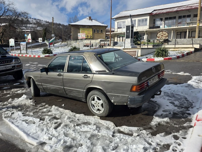 Mercedes-Benz 190 2.0 ГАЗ, снимка 5 - Автомобили и джипове - 53340125