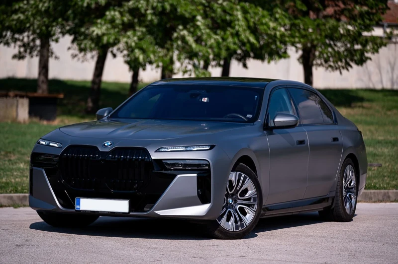 BMW i7 - 195000 лв. - 13584710 1