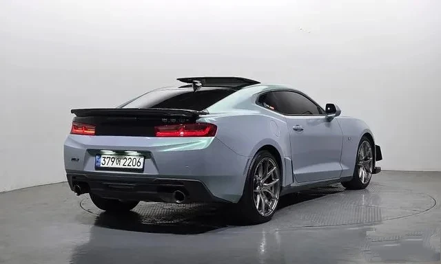 Chevrolet Camaro 6.2SS V8, снимка 2 - Автомобили и джипове - 54126320