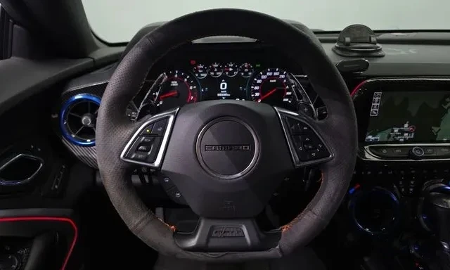 Chevrolet Camaro 6.2SS V8, снимка 11 - Автомобили и джипове - 54126320