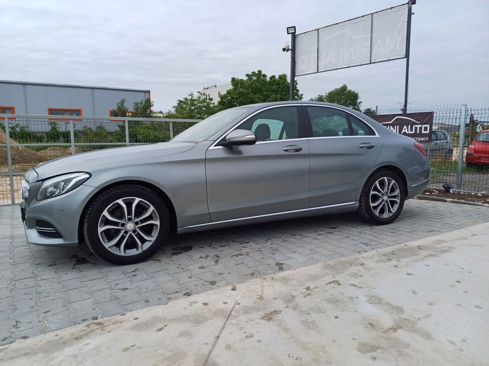 Mercedes-Benz C 220 Prestige * pano* koja* AMBIENT* HeadUP* Burmester - изображение 5