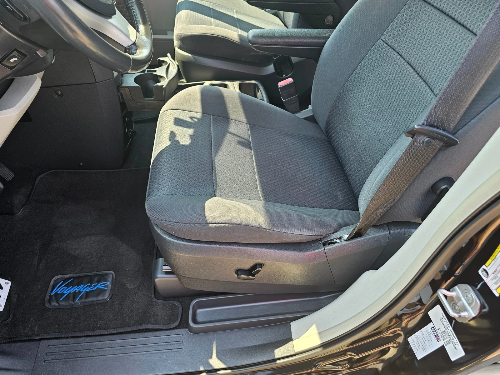 Chrysler Gr.voyager 2.8d TOP - изображение 10