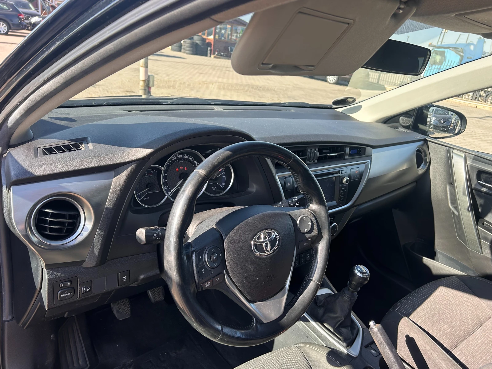 Toyota Auris 1.4D-4D NAVI/KAMERA EURO 5 | Mobile.bg   12