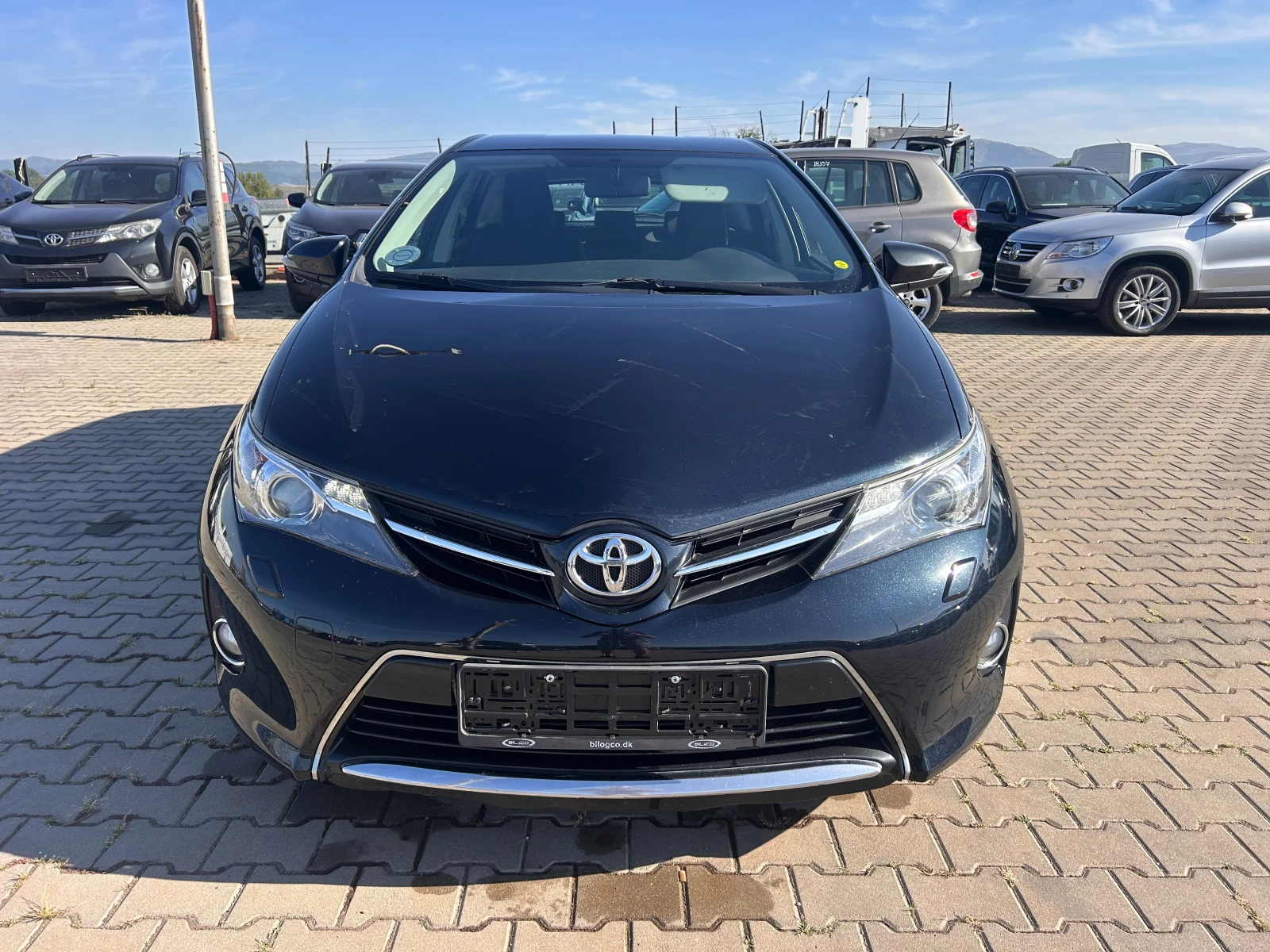 Toyota Auris 1.4D-4D NAVI/KAMERA EURO 5 - изображение 3