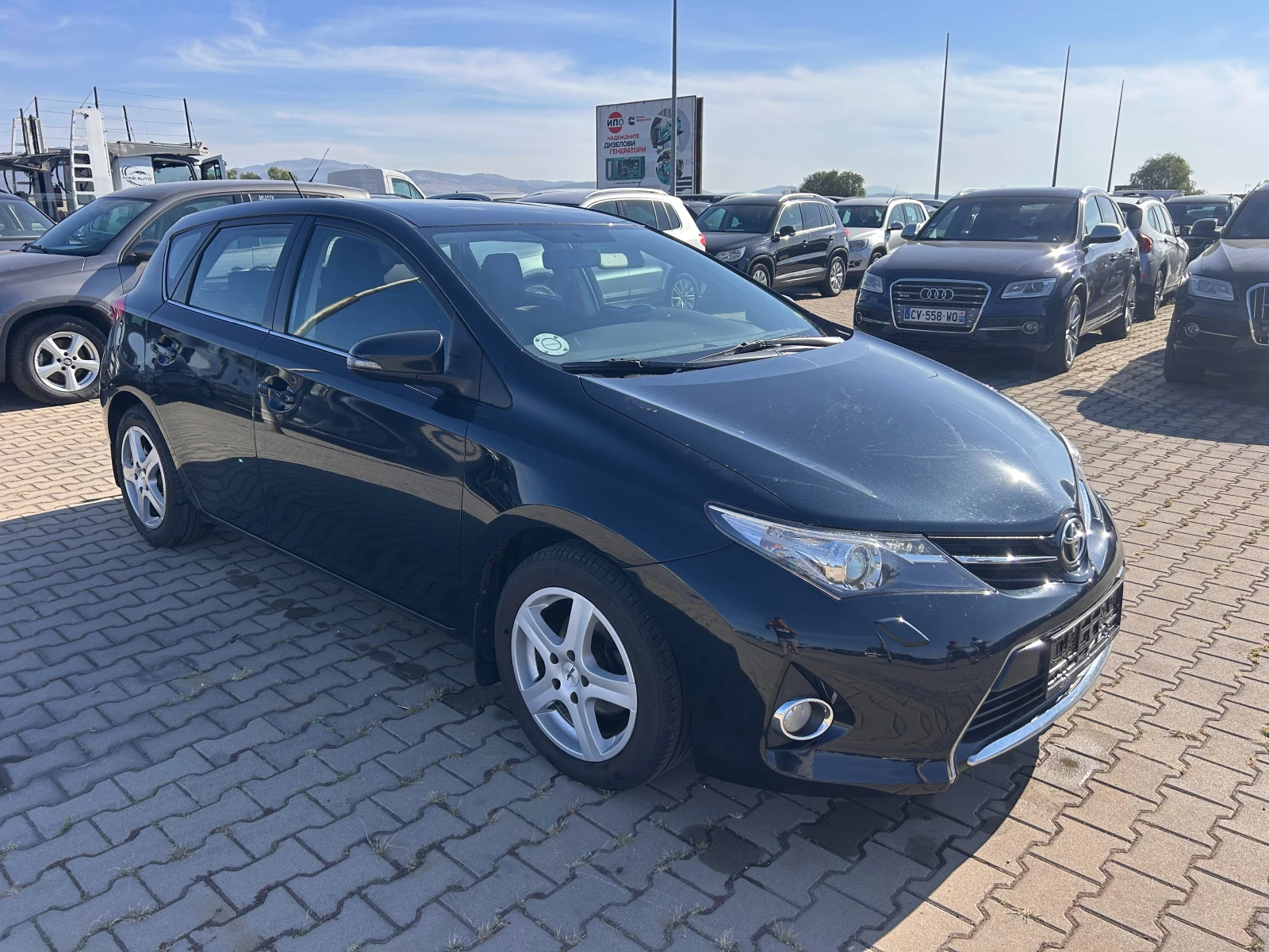 Toyota Auris 1.4D-4D NAVI/KAMERA EURO 5 - изображение 4
