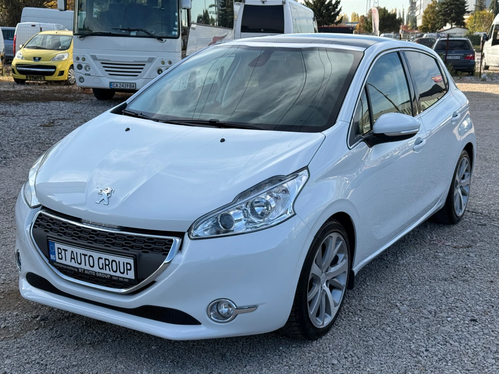 Peugeot 208 1.6HDI // | Mobile.bg   2