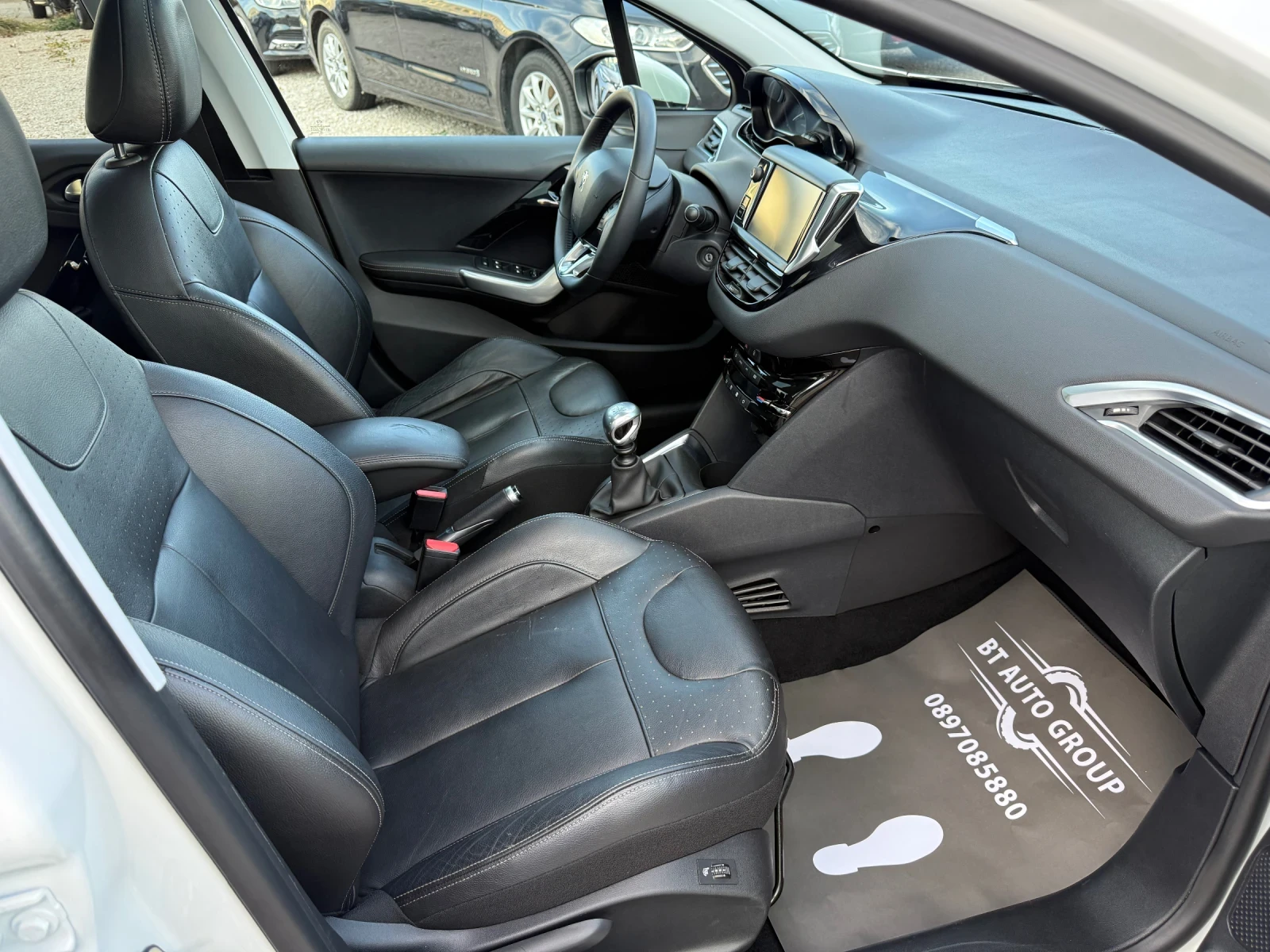 Peugeot 208 1.6HDI // | Mobile.bg   11