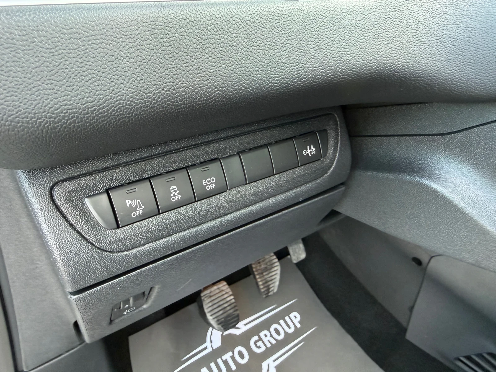 Peugeot 208 1.6HDI // | Mobile.bg   14