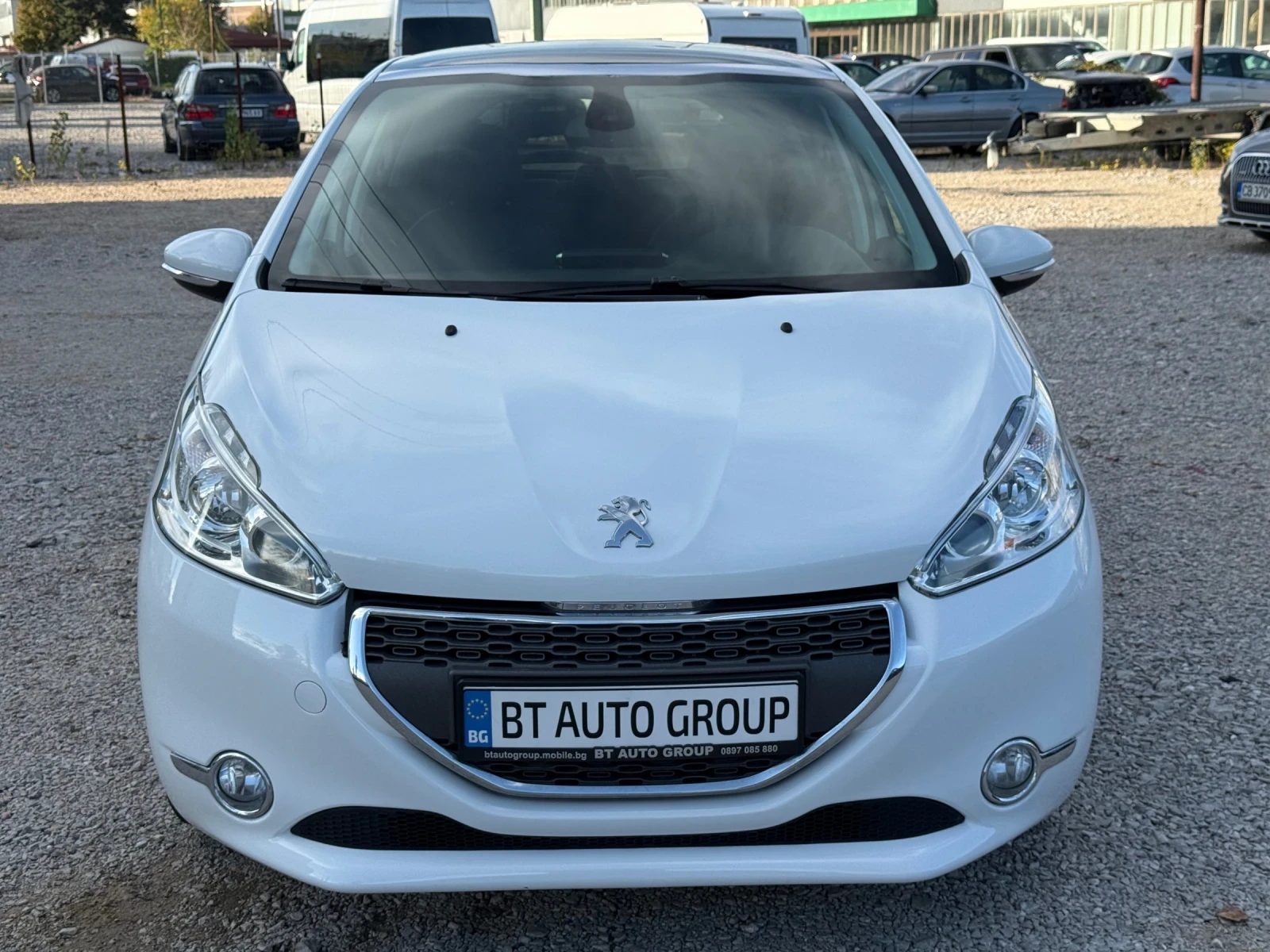 Peugeot 208 1.6HDI // | Mobile.bg   3