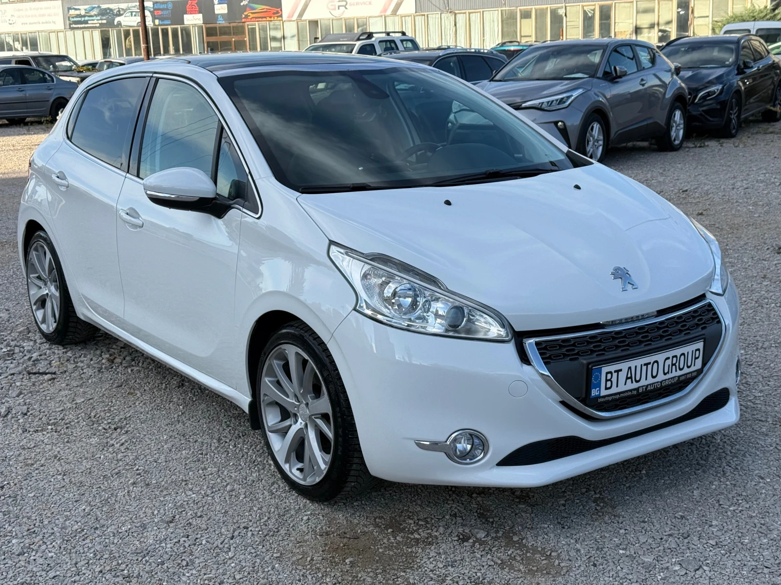 Peugeot 208 1.6HDI // | Mobile.bg   1