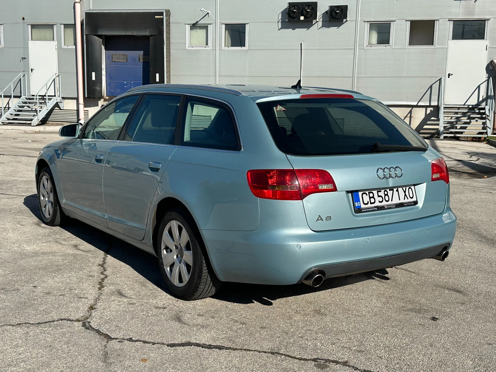 Audi A6 2.4i 177 к.с. Газ/бензин - изображение 3