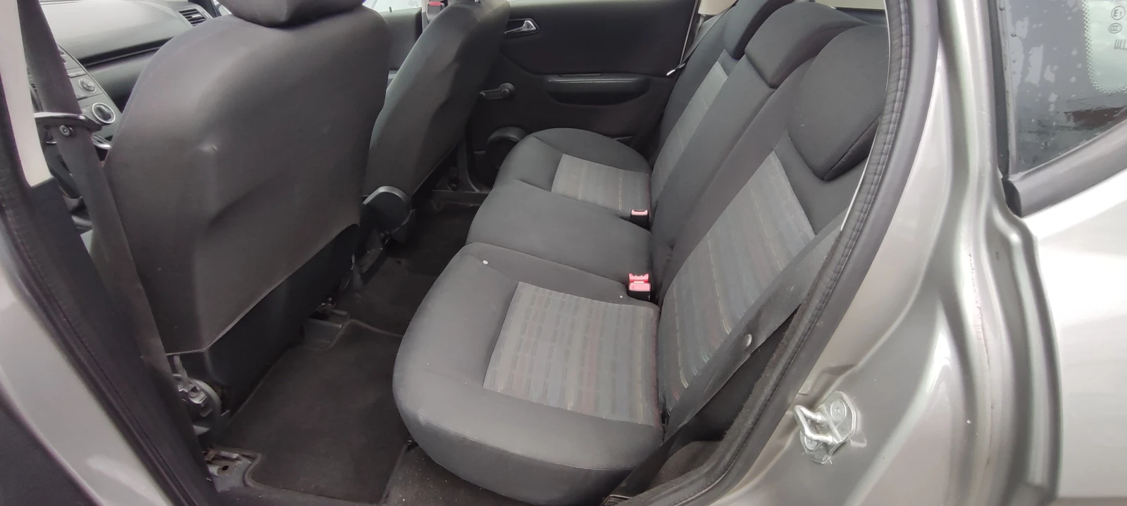 Mercedes-Benz A 150 1.5 - 95к.с. Газ Бензин 2007г - изображение 8